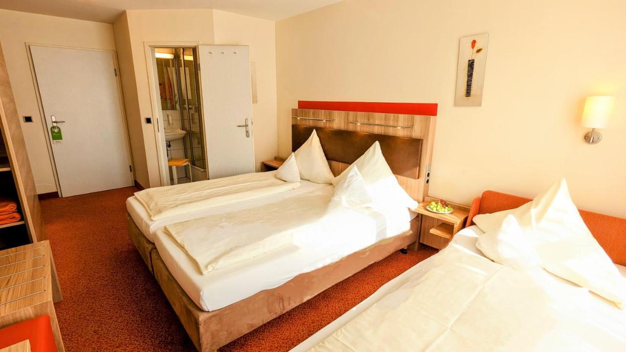 Ambient Hotel Am Europakanal Fürth エクステリア 写真