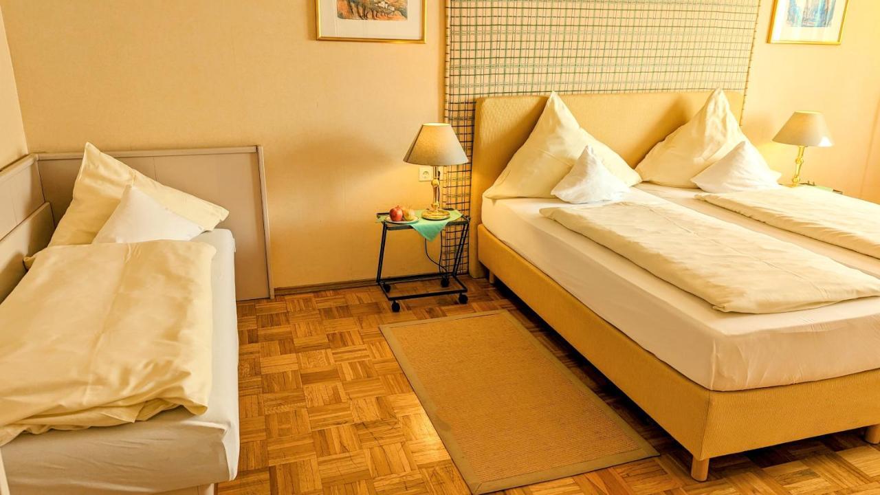 Ambient Hotel Am Europakanal Fürth エクステリア 写真