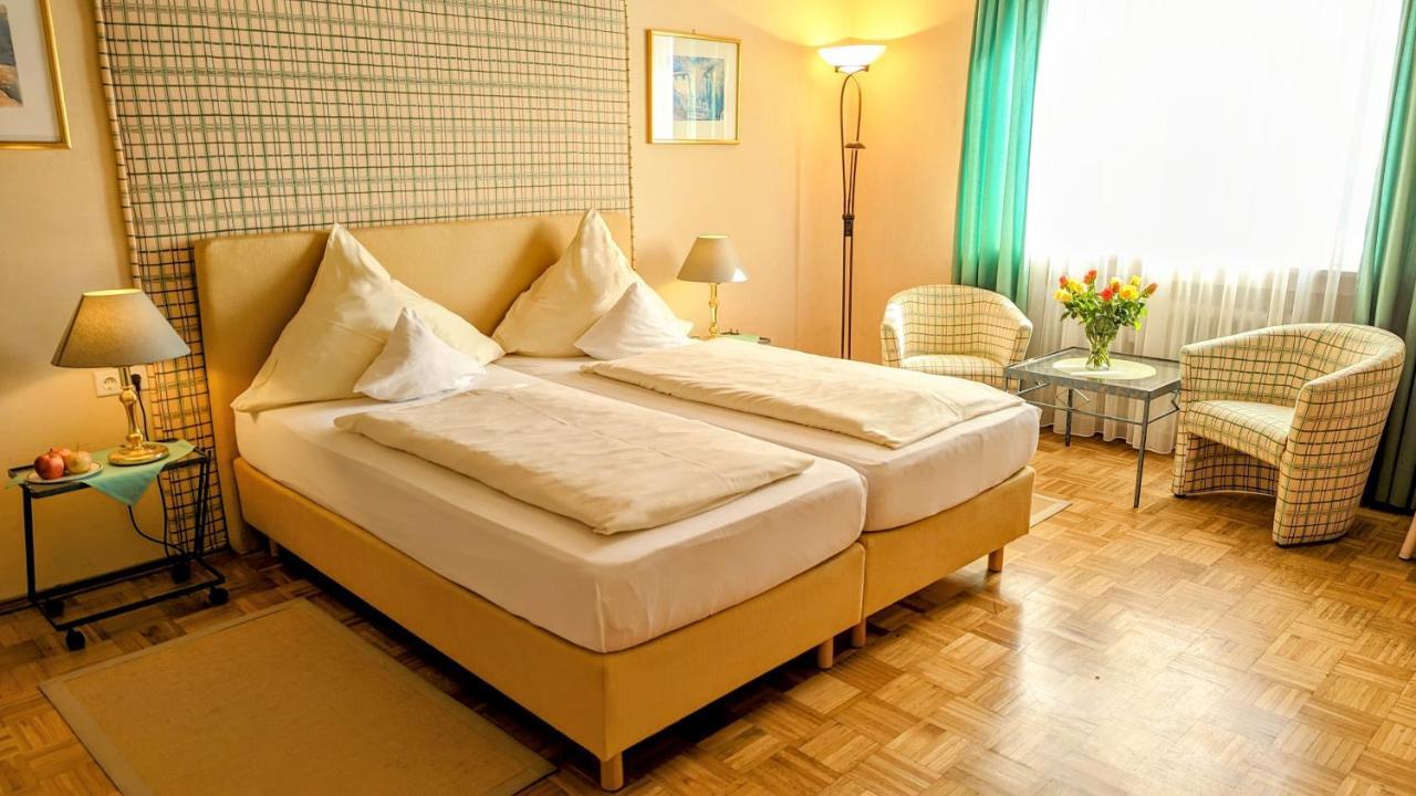 Ambient Hotel Am Europakanal Fürth エクステリア 写真